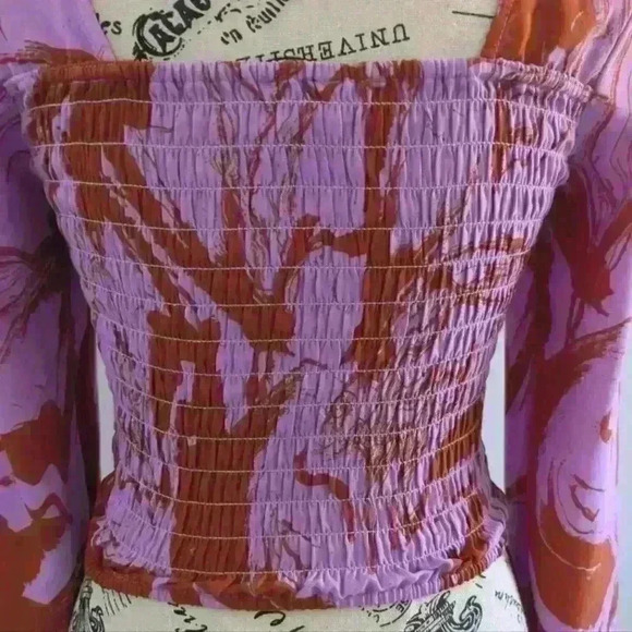 OPEN EDIT | Women's Purple/Rustic  Orange Ruched Long Sleeved Blouse - Picture 5 of 6